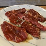 焼肉 東京山 - 