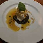 TWELVE GARDENS BAR&GRILL - 