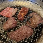 焼肉 東京山 - 