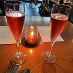 TWELVE GARDENS BAR&GRILL - 