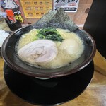 横浜家系ラーメン 直江家 木場店 - 