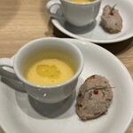 金山成吉思汗 - 