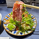 うずとかみなり - 「プレミアム」のA5黒毛和牛の「チャーギュウ」