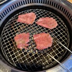 肉の山翔 - 