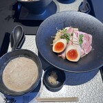 鶏soba座銀 横浜西口店 - つけ麺