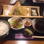 旬彩美酒　小町庭 - てんぷら御膳、塩と天つゆで頂けます