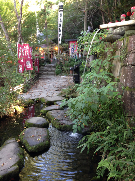 いろり山賊 玖珂店 欽明路 鳥料理 食べログ