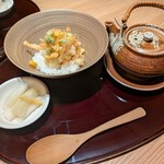 天ぷら こぎつね - 〆のお食事　かき揚げの出汁茶漬け 。