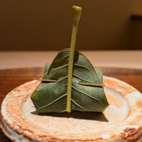 室町 唯 - 