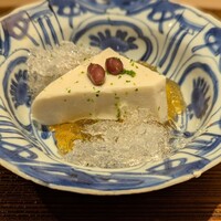 室町 唯 - 