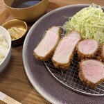 とんかつ ぶたしょう - 