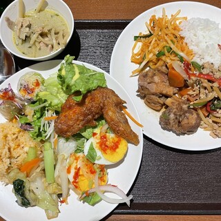 口コミ一覧 : Bangkok Oriental Thai Restaurant - 目黒/タイ料理
