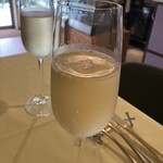 洋惣菜 亀洋 - スパークリングワイン