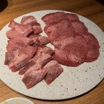 焼肉 ジャンボ - 