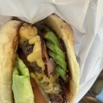 Reg-On Diner 渋谷本店 - 色々具材がみっしりで如何にも美味しそう。