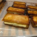 イスズベーカリー 生田ロード店 - 