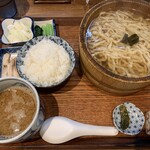 炭火焼濃厚中華そば 威風堂道 - 