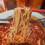 元祖ニュータンタンメン本舗 - 麺リフトアップ