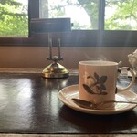 カフェ・ル・プティ・ニ・トロワ - 