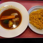 アジャンタインドカリ店 - ターメリックライス カリー 600円 カシミール （肉団子）△  150円