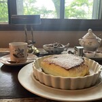 カフェ・ル・プティ・ニ・トロワ - 