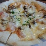 パザパ - 小エビときのこのピザ