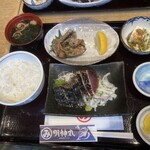 藁焼き鰹たたき明神丸 - 塩たたきとハランボ定食