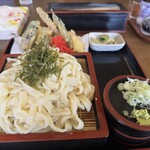 本格手打ち蕎麦・うどん 芭蕉苑 - 