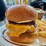 ムースヒルズバーガー - 