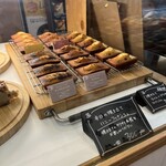 cafe&grocery B*HONEY - 