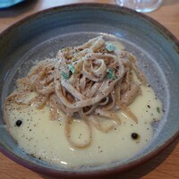 KURKKU FIELDS perus - 竹島さんのチーズと黒胡椒のカーチョエペペ