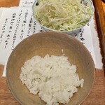 とんかつ乃ぐち - 白ごはん キャベツ
