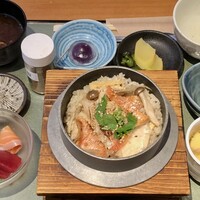 大山鶏と鮮魚 居酒屋 まいか - 