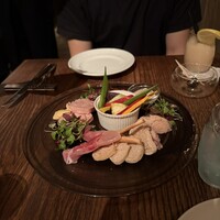 TOKYO Whisky Library - 