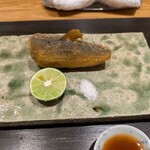 きたしんち 弓場慎之佑 - 鮎