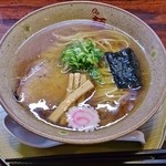 醤油ら～めん690円
