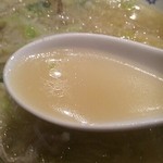 Chuugokuryouri Kouryuu - スープは鶏ガラ透明っぽいうす味でした♪