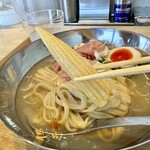 宍道湖しじみ中華蕎麦 琥珀 - 