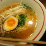 炭焼ちゃあしゅう大香房 - 牛骨ラーメン