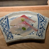 奥 - 