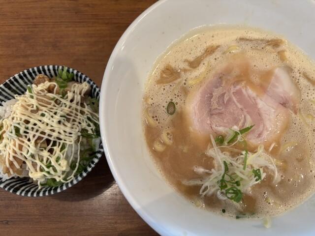 Ramen Rocket Kitchen photo 5