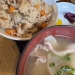 炭焼地鶏 山蔵 - 