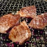 Kurogewagyuuyakinikuichi - ☆良い感じに炙り焼きに☆