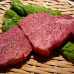 Kurogewagyuuyakinikuichi - ☆塩胡椒で準備は万端ですぅーフィレ肉大好き（＾◇＾）☆