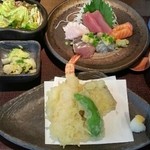 海鮮魚力 - 天ぷら刺身定食1000円