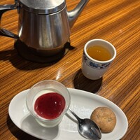 横浜中華街 重慶飯店 本館 -  横浜中華街 重慶飯店 本館 -