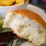 マグノリアカフェ - ランチ・セットのパン　