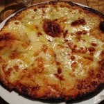 サッチモ - H.26.9.13.夜 三種チーズピザ 930円