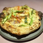 400℃ PIZZA - 夏野菜たっぷりのソーレ
