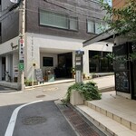 ポンニラペンspice - 此処を右折